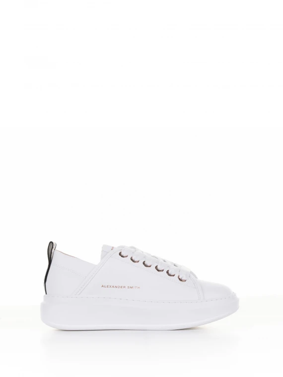 Sneaker Wembley bianca in pelle