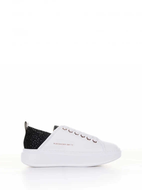 Wembley sneaker in leather and rhinestones