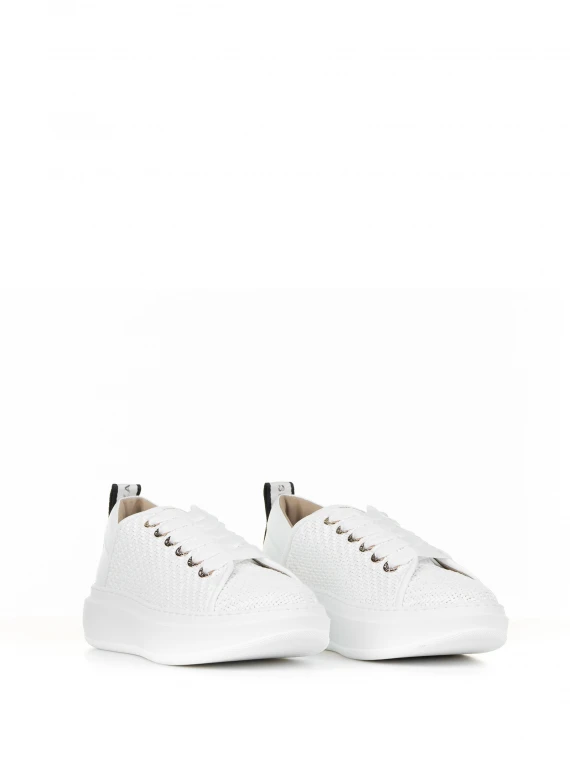 White leather sneaker