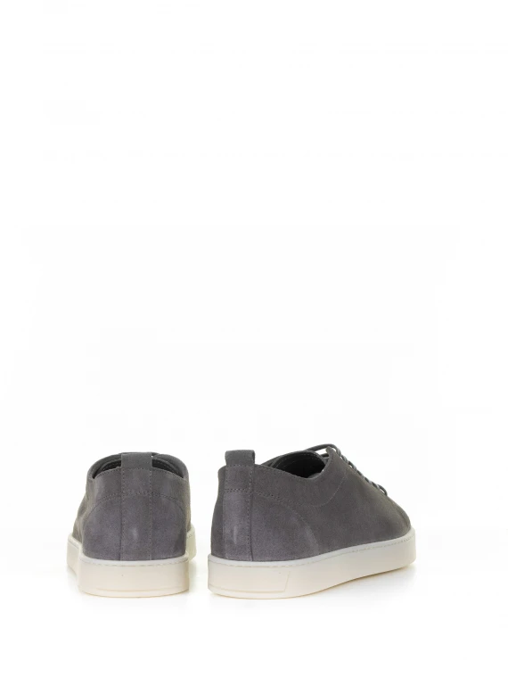 Sneaker grigia in pelle