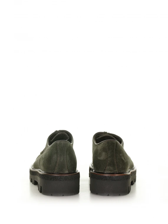 Mocassino in suede verde con lacci