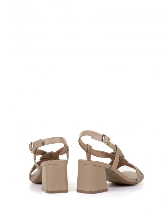 Beige braided sandal with strap and heel