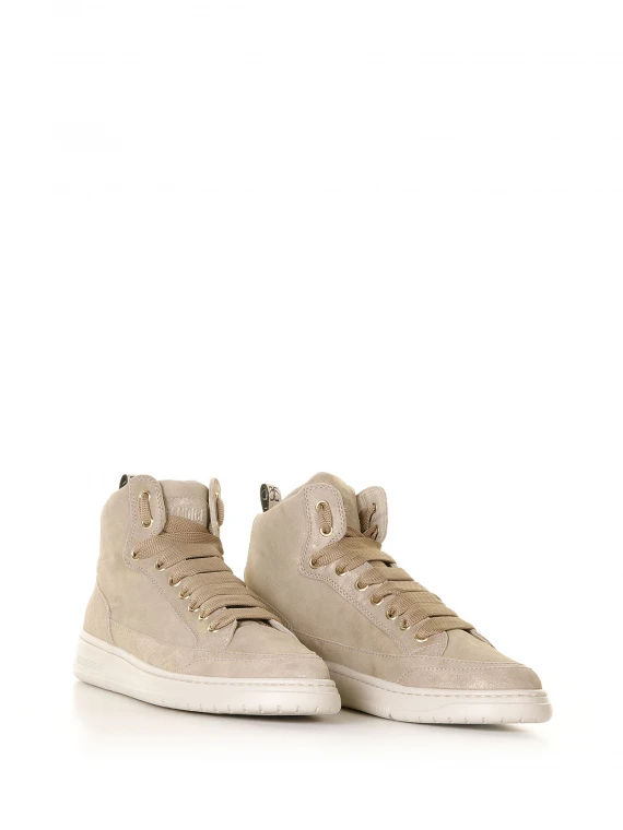 Beige nubuck sneaker