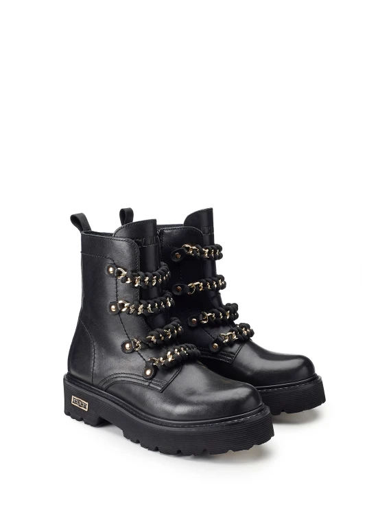 CULT Boots Black