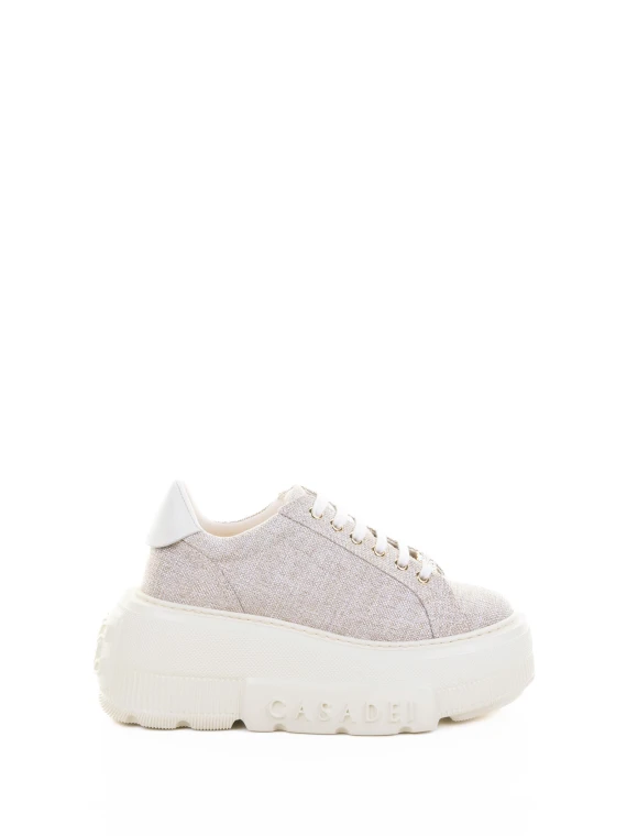 Sneaker Nexus platform donna