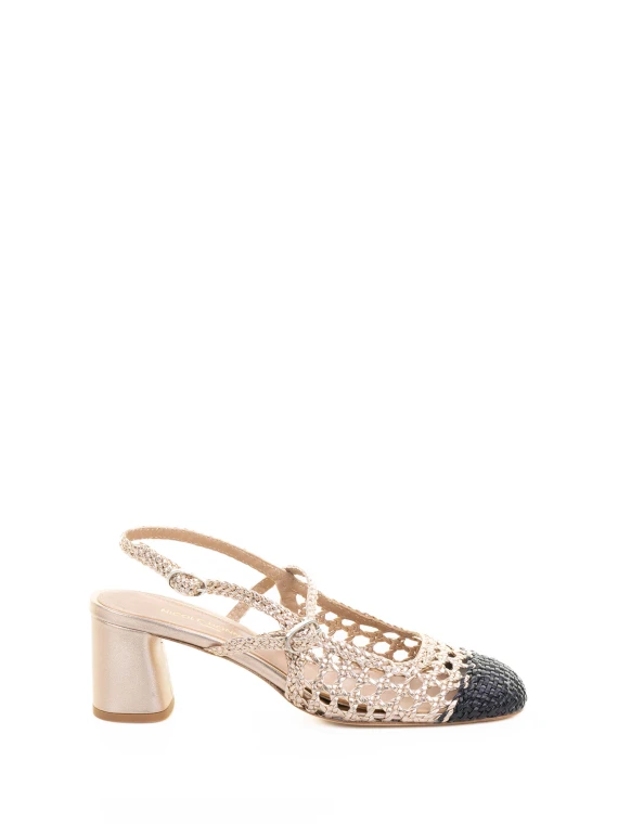 Décolleté slingback beige traforato in pelle