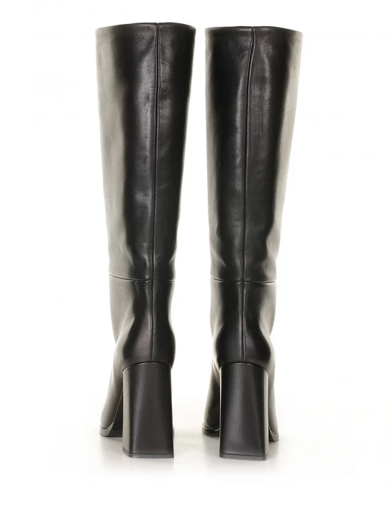 Nicole Bonnet black leather boots