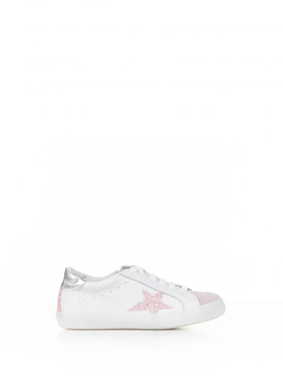 White pink sneaker with glitter