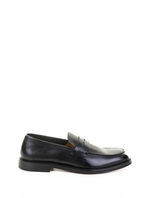 Mocassino nero in pelle
