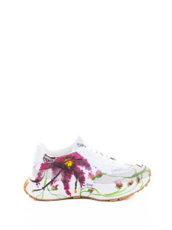Sneaker bianco fuxia motivo floreale