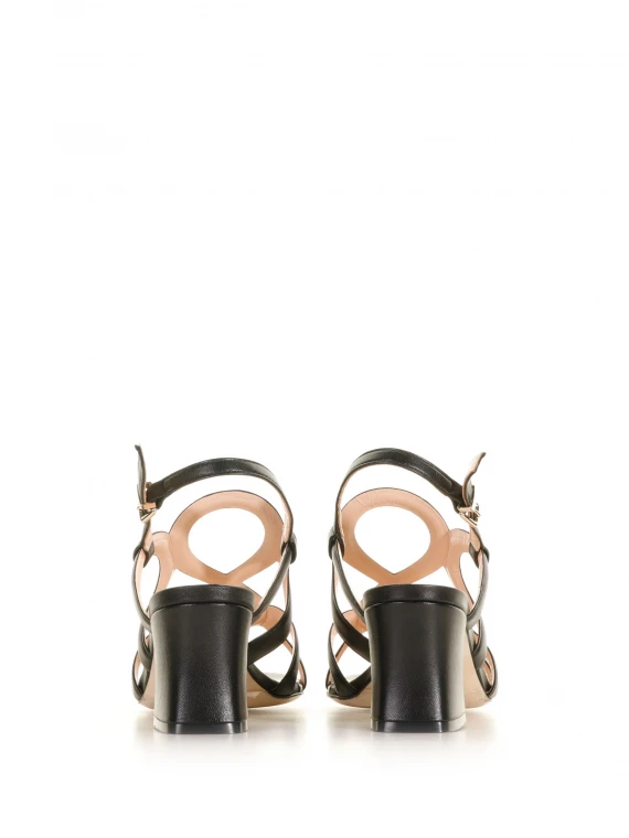 Sandal in black nappa leather