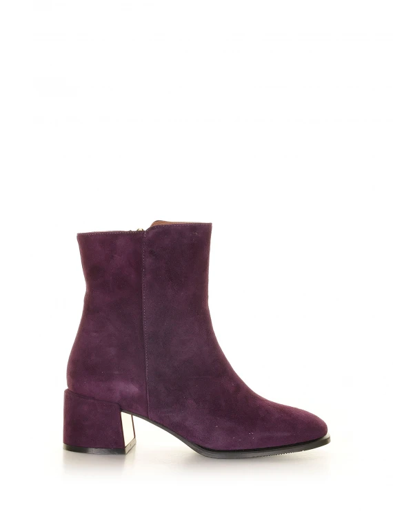 Purple suede ankle boot with zip