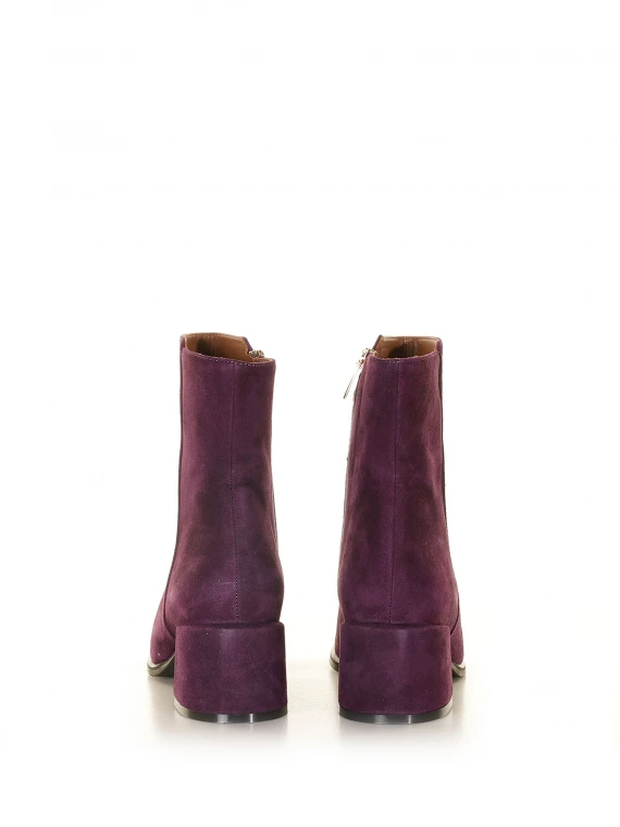 Purple suede ankle boot with zip