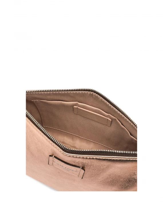 Nora pochette in laminated leather