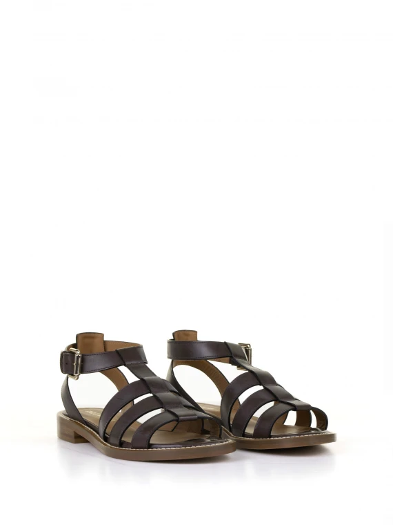 Low sandal in chocolate leather