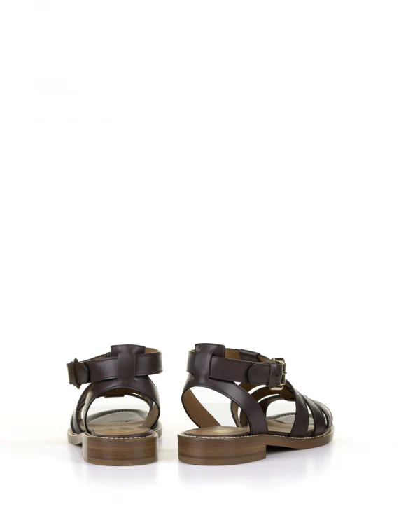 Low sandal in chocolate leather