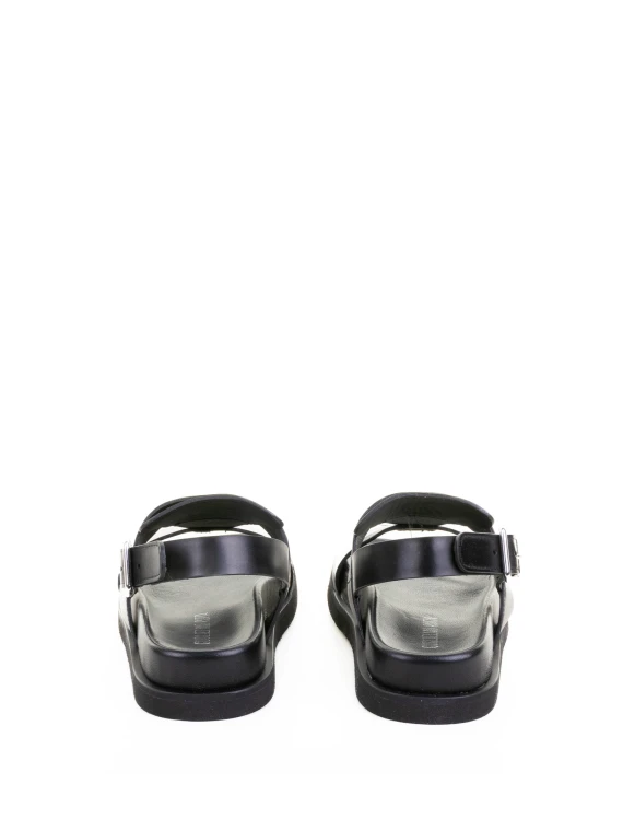 Black leather sandal