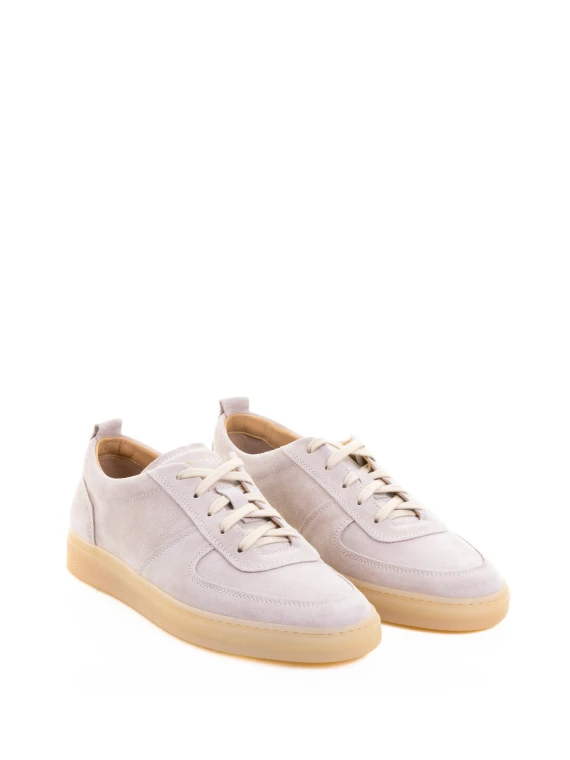 Men's Sneaker in suede and contrasting sole