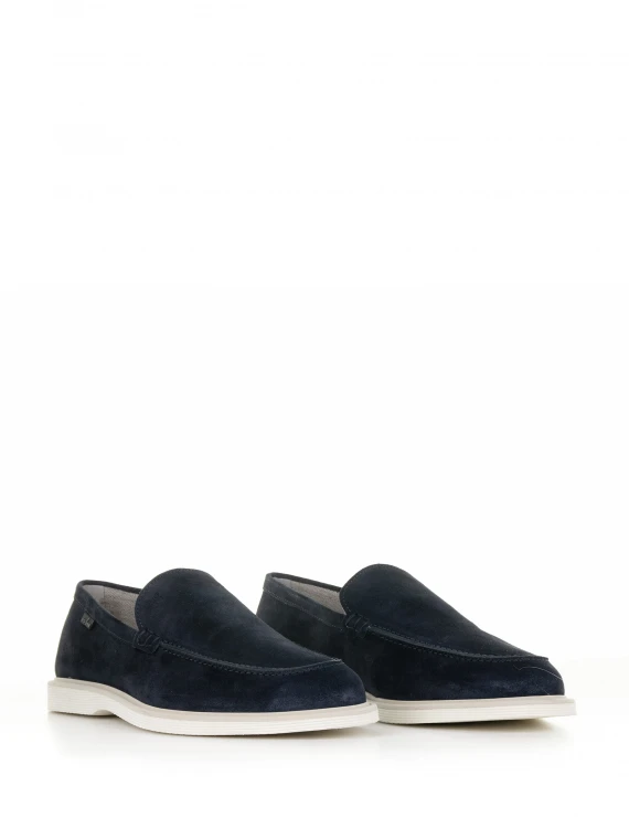 H616 suede loafer