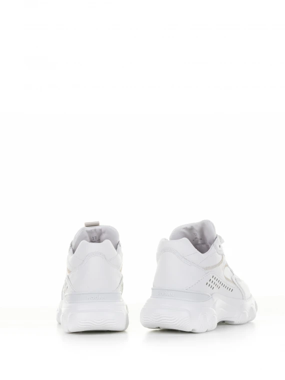 Hyperactive white sneakers