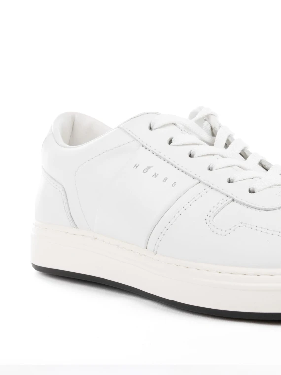 Sneakers H668 H-TV white