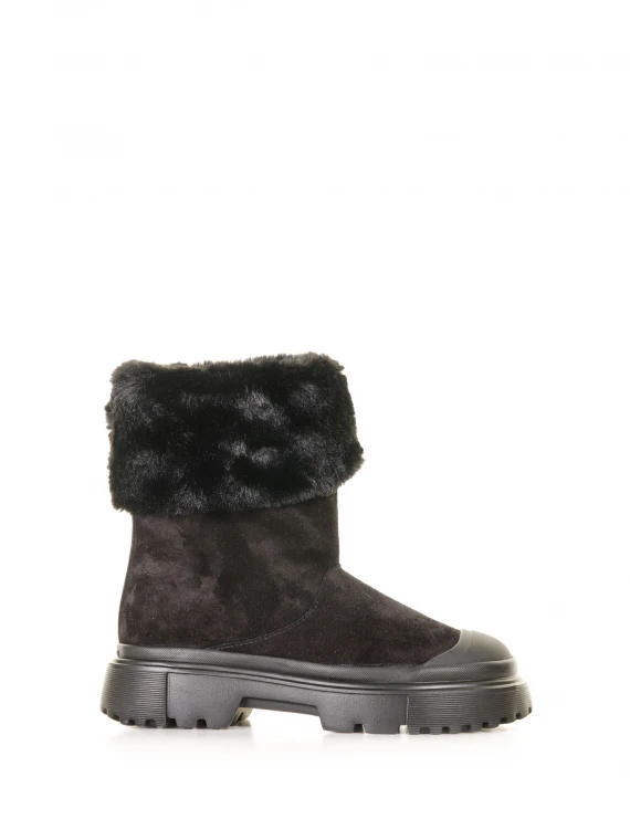 H619 ankle boot in faux fur