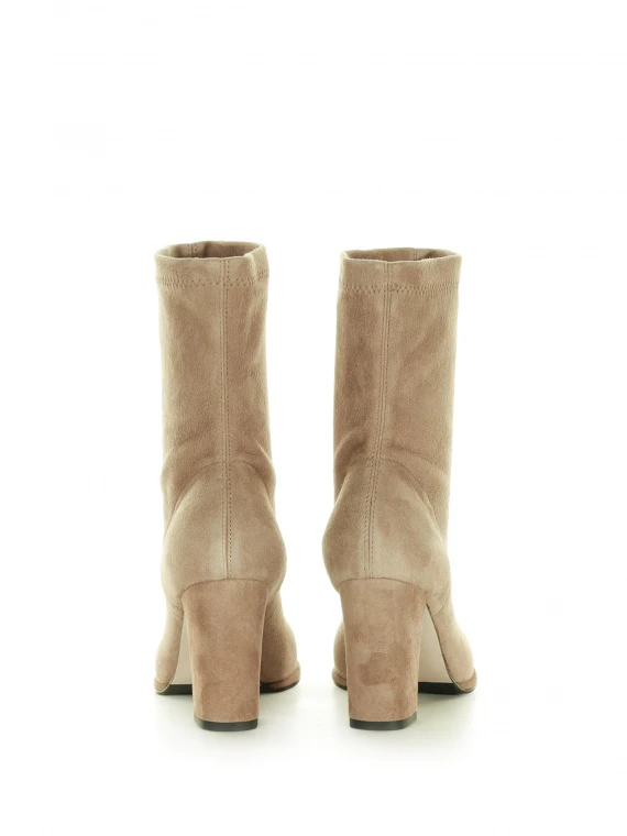 Elsa ankle boot in beige suede