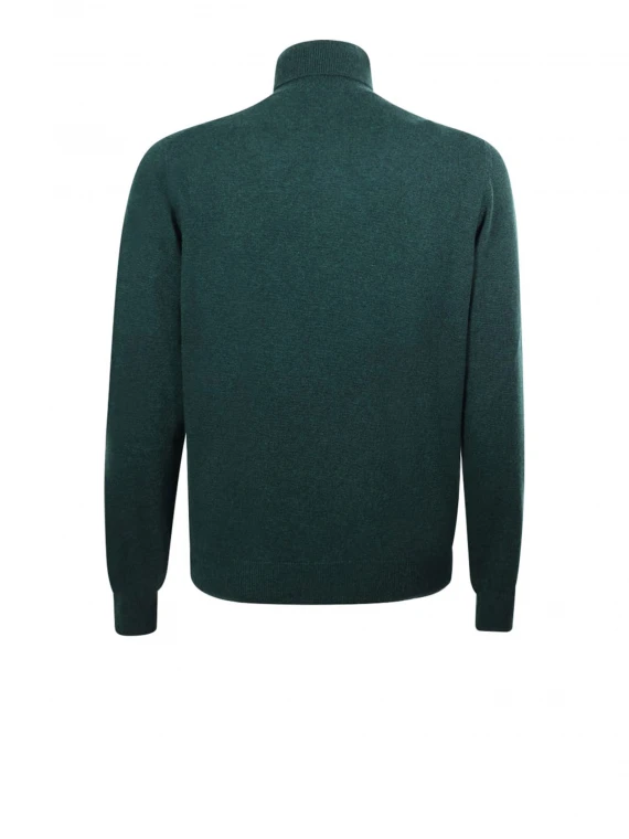 Green wool turtleneck