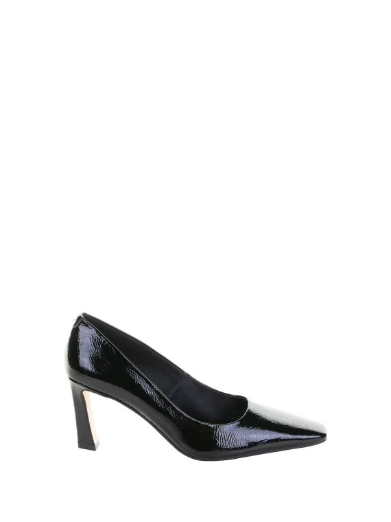 Darrah Burnished Leather Pump