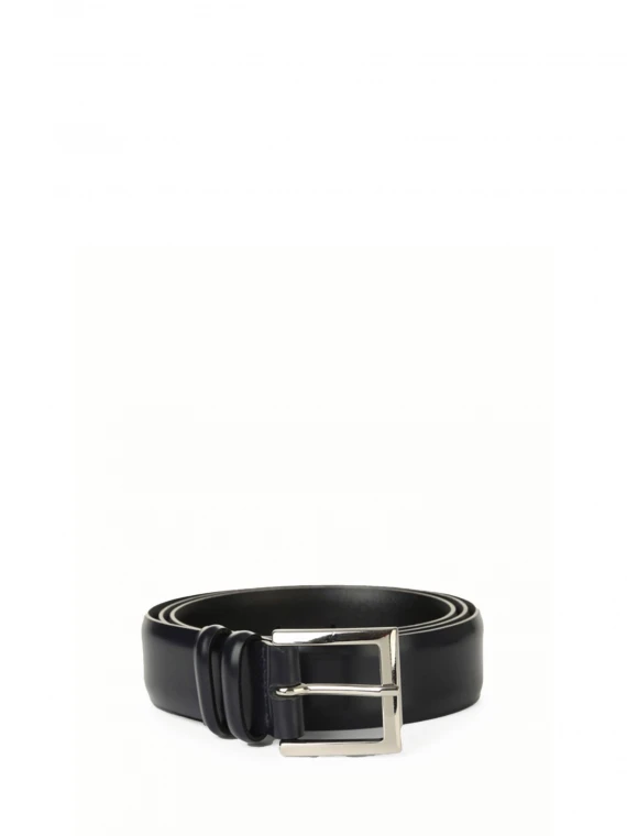 Black leather belt