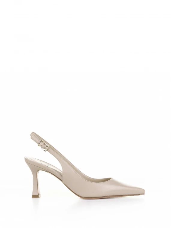 Chanel Slingback in nude nappa