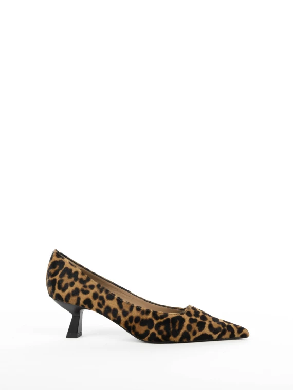 Décolleté Arnet in pelle con stampa leopardata