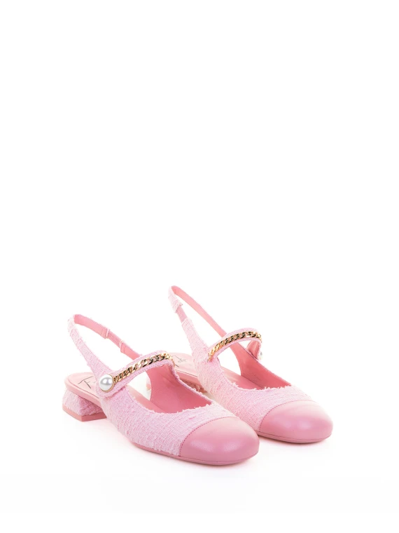 Décolleté slingback rosa in bouclè con cinturino