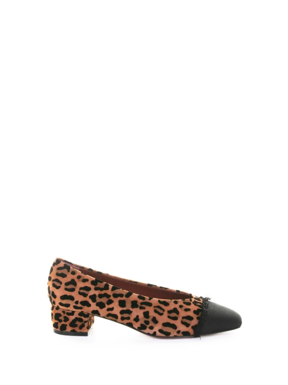 Décolleté leopardato in suede