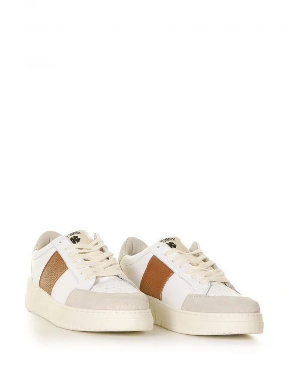 Sail sneaker in leather and contrasting band