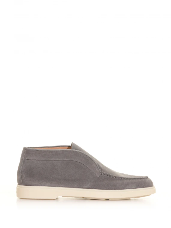 Desert ankle boot in suede