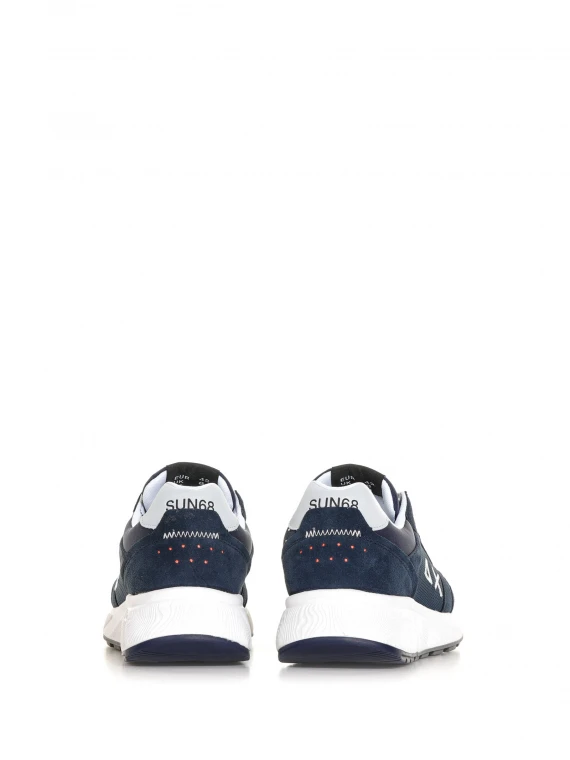 Classic navy Tom sneakers