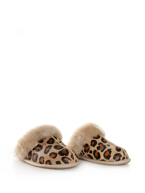 Scuffette II Spotty slipper