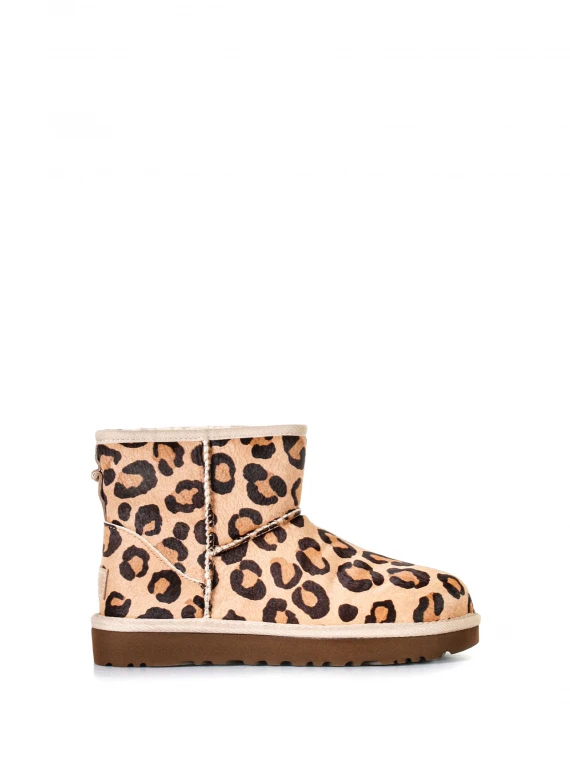 Classic Mini Spotty boot