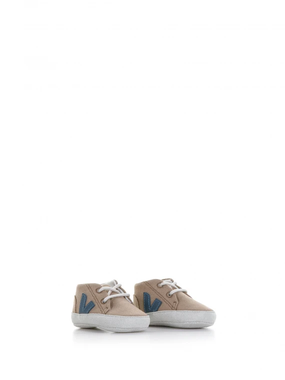 Taupe suede sneaker