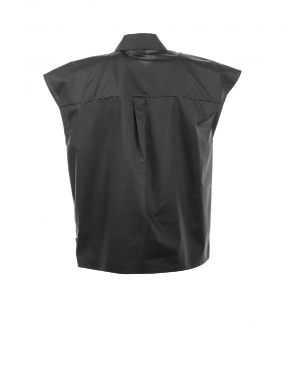 Black short-sleeved blouse in cotton