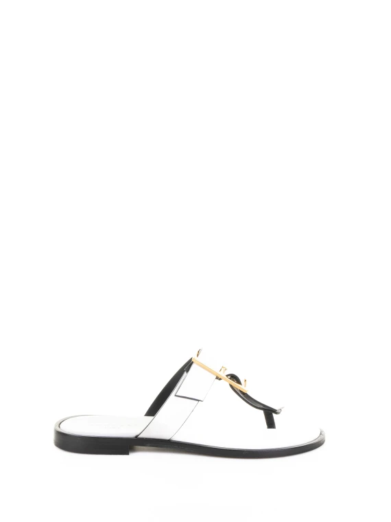 DONNARI' Sandals