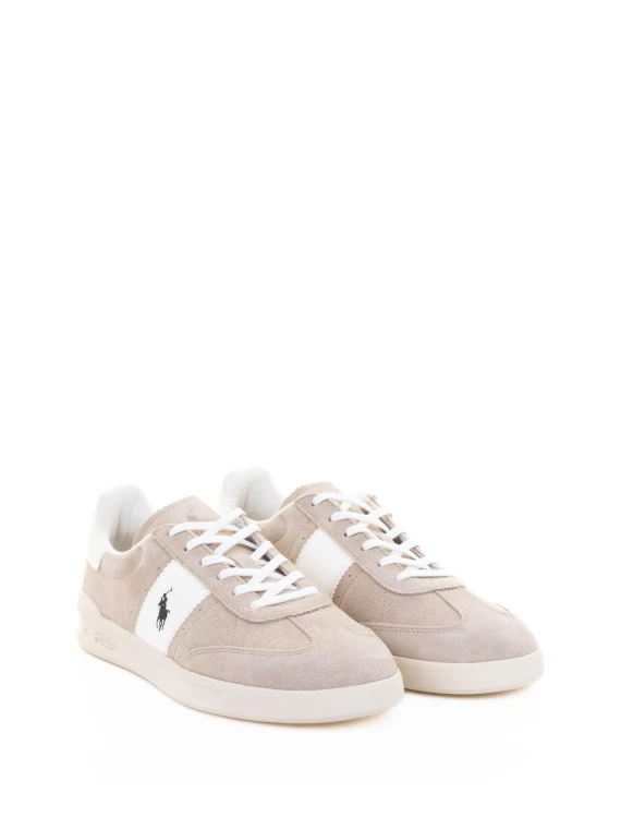 Beige suede sneaker