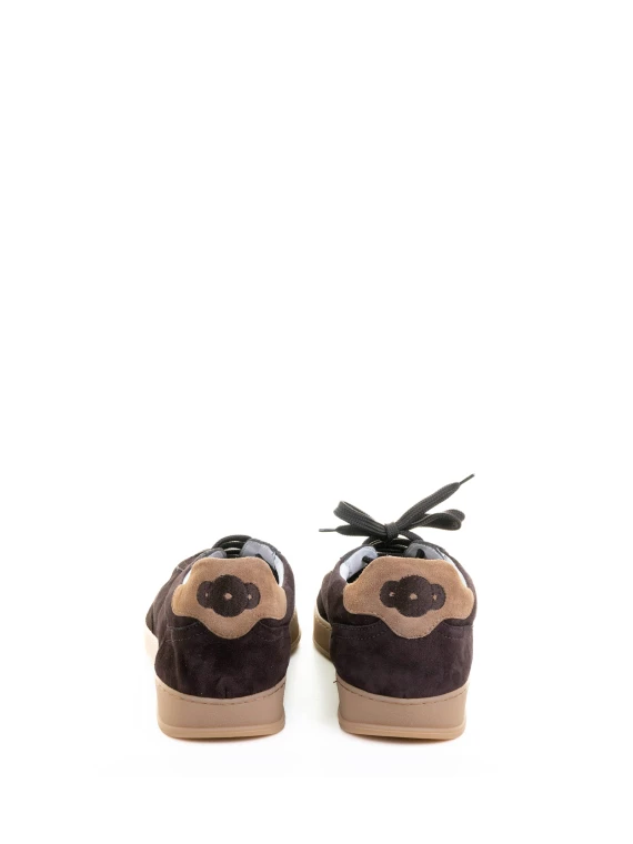 Men's Sneaker in Brown Suede